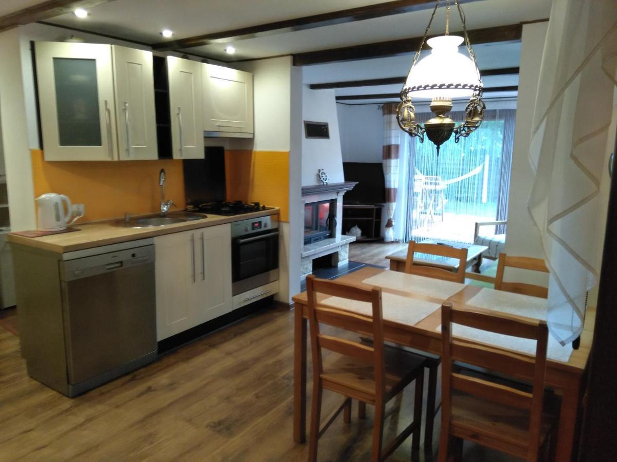 "Pod Swierkami" Domek Letniskowy Kubus 2 Wiselka-Domek Z Kominkiem- 3 Sypialnie, Salon, Kuchnia Виселка Экстерьер фото